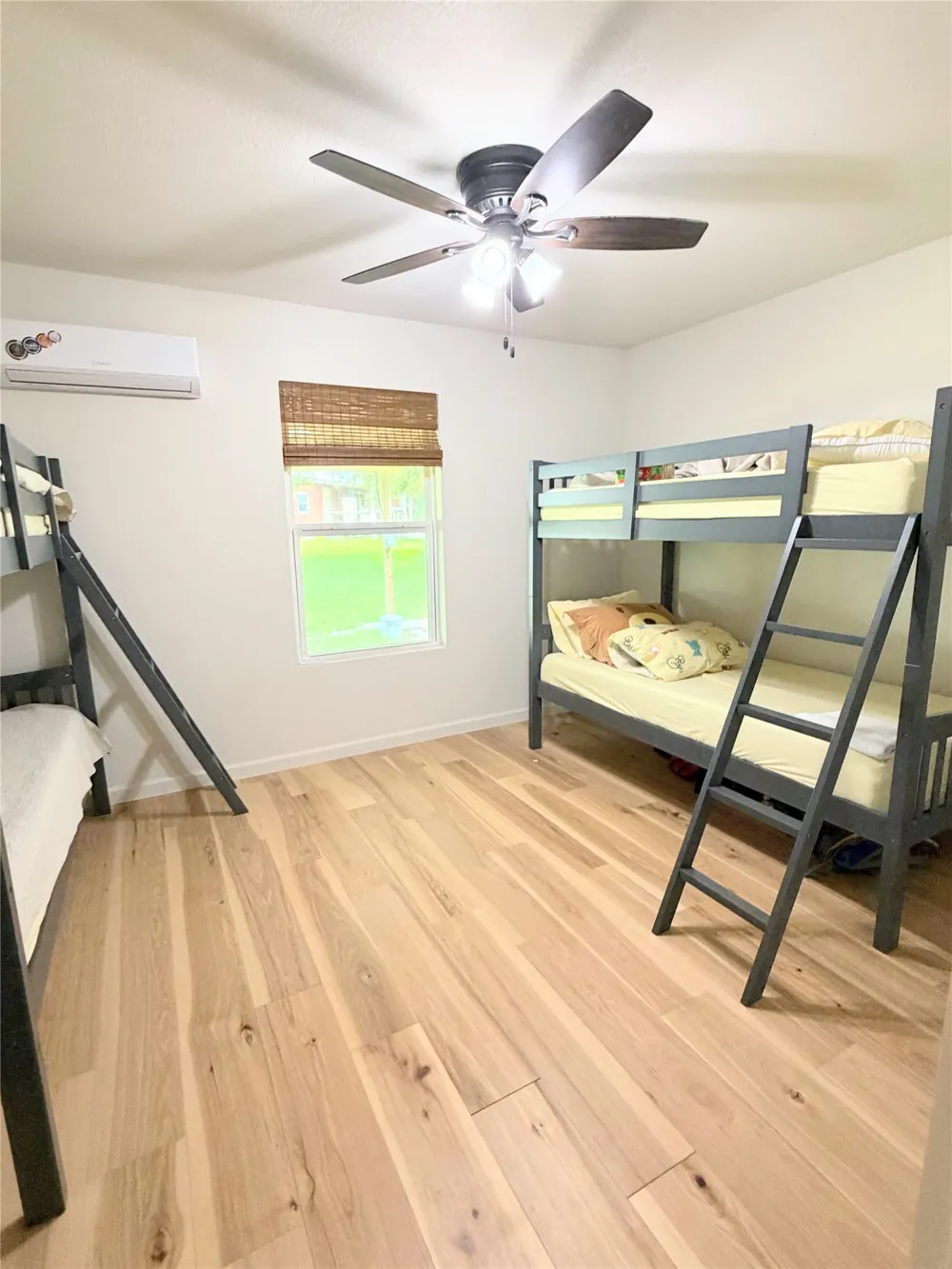 1601 LCR 822 Groesbeck, TX 76642