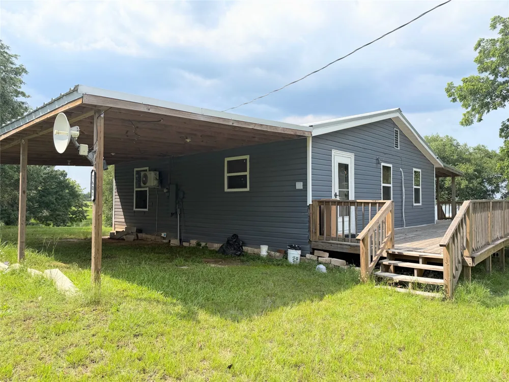 1601 LCR 822 Groesbeck, TX 76642