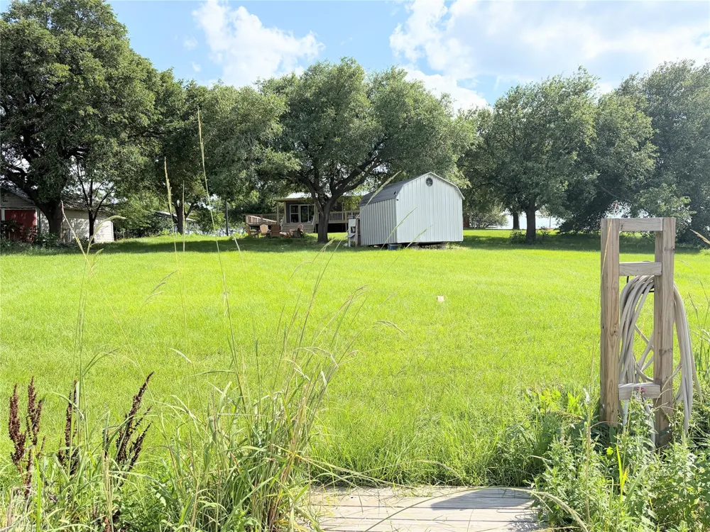 1601 LCR 822 Groesbeck, TX 76642