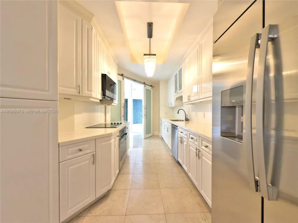 848 Brickell Key Dr #306 Miami, FL 33131