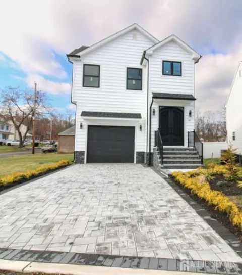 95 Kennedy Avenue