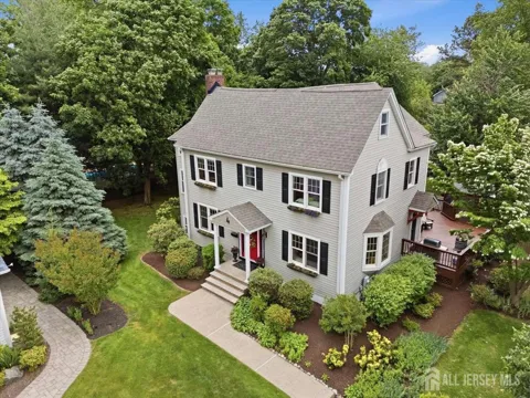 4 Honey Court