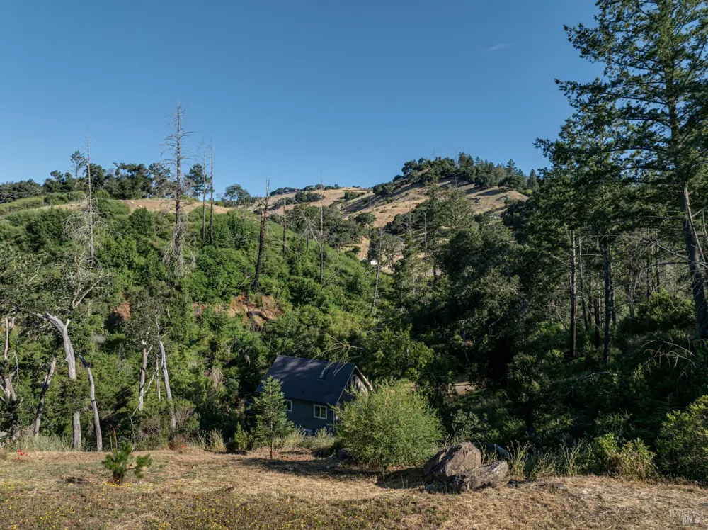 5734 Mark West Lane Santa Rosa, CA 95404