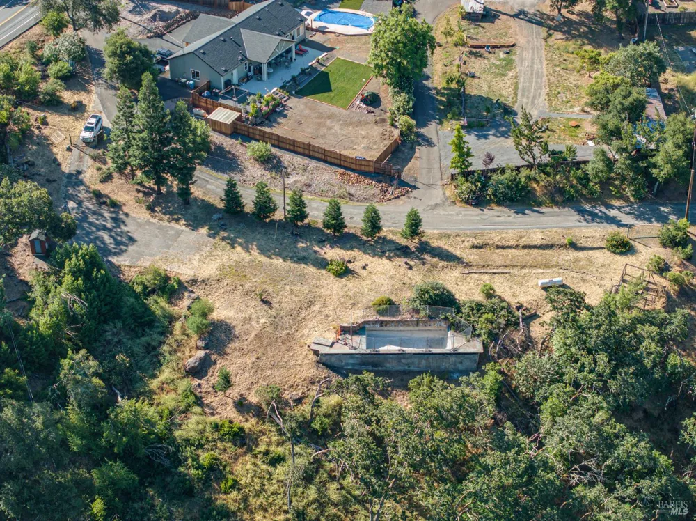 5734 Mark West Lane Santa Rosa, CA 95404