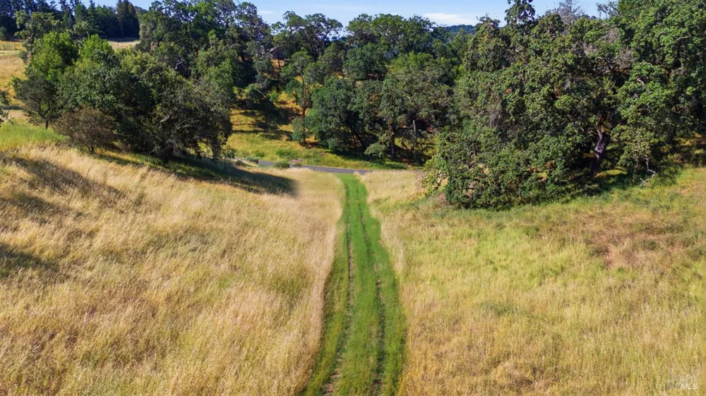 6080 Grove Street Sonoma, CA 95476