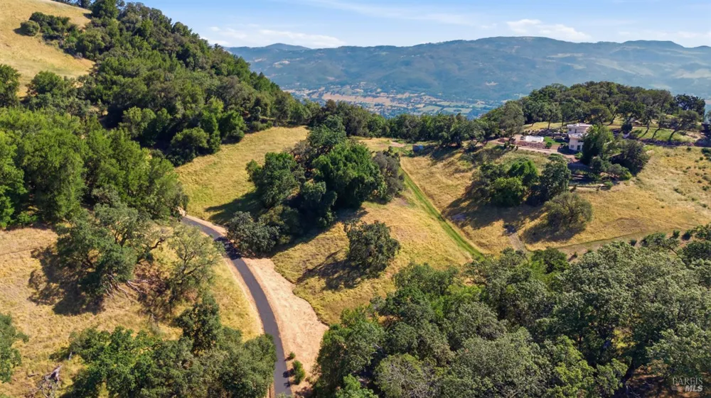 6080 Grove Street Sonoma, CA 95476