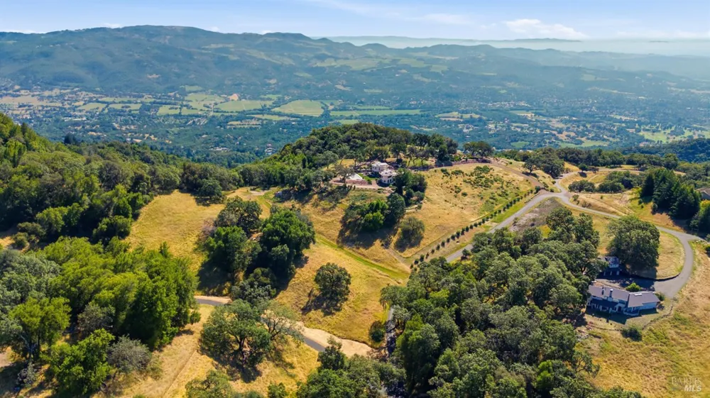 6080 Grove Street Sonoma, CA 95476