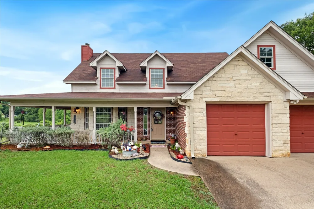 786 Vz County Road 1803 Grand Saline, TX 75140