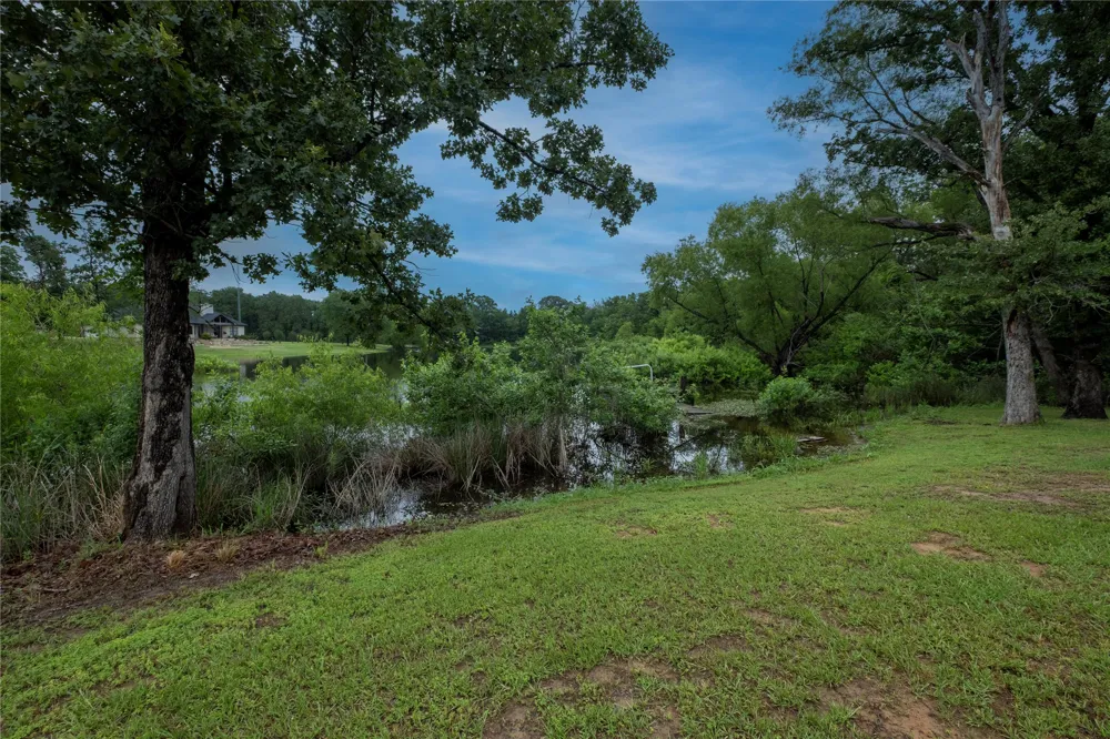 786 Vz County Road 1803 Grand Saline, TX 75140