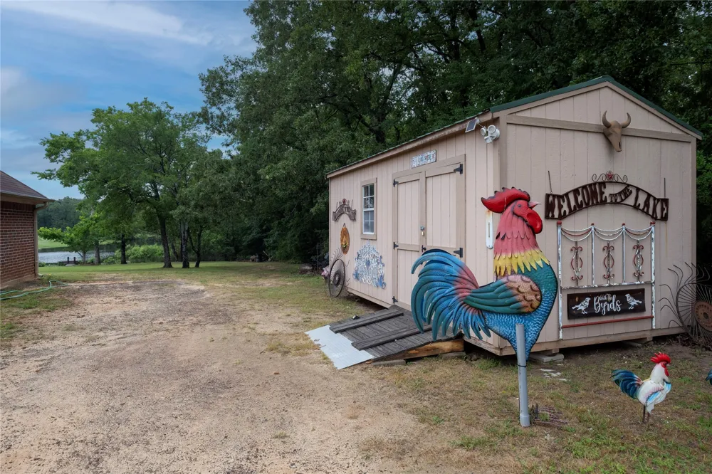 786 Vz County Road 1803 Grand Saline, TX 75140