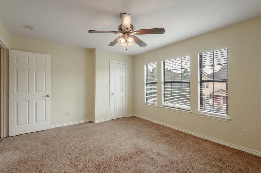 101 Yegua Circle Huntsville, TX 77340