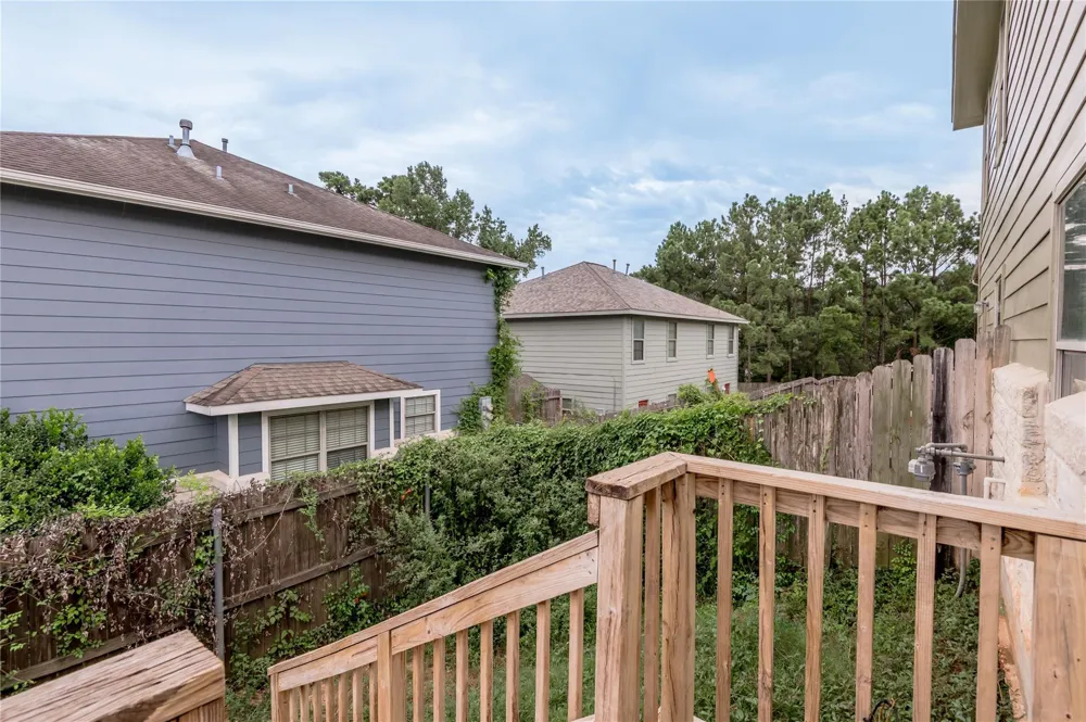 101 Yegua Circle Huntsville, TX 77340
