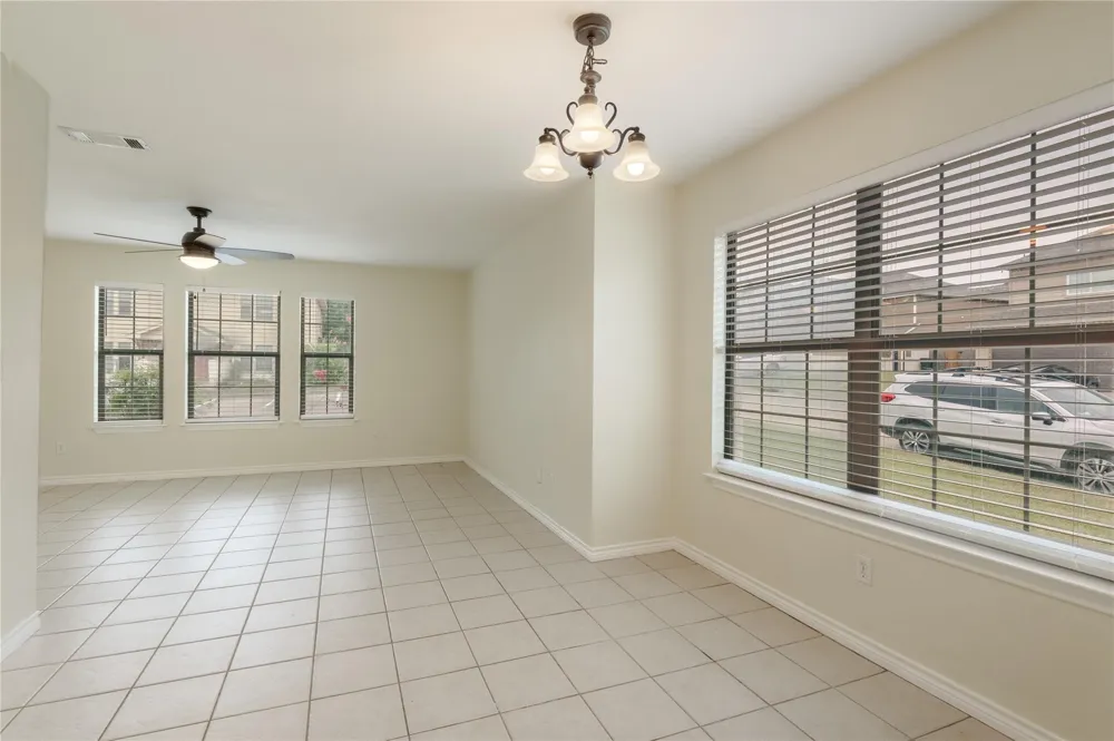 101 Yegua Circle Huntsville, TX 77340