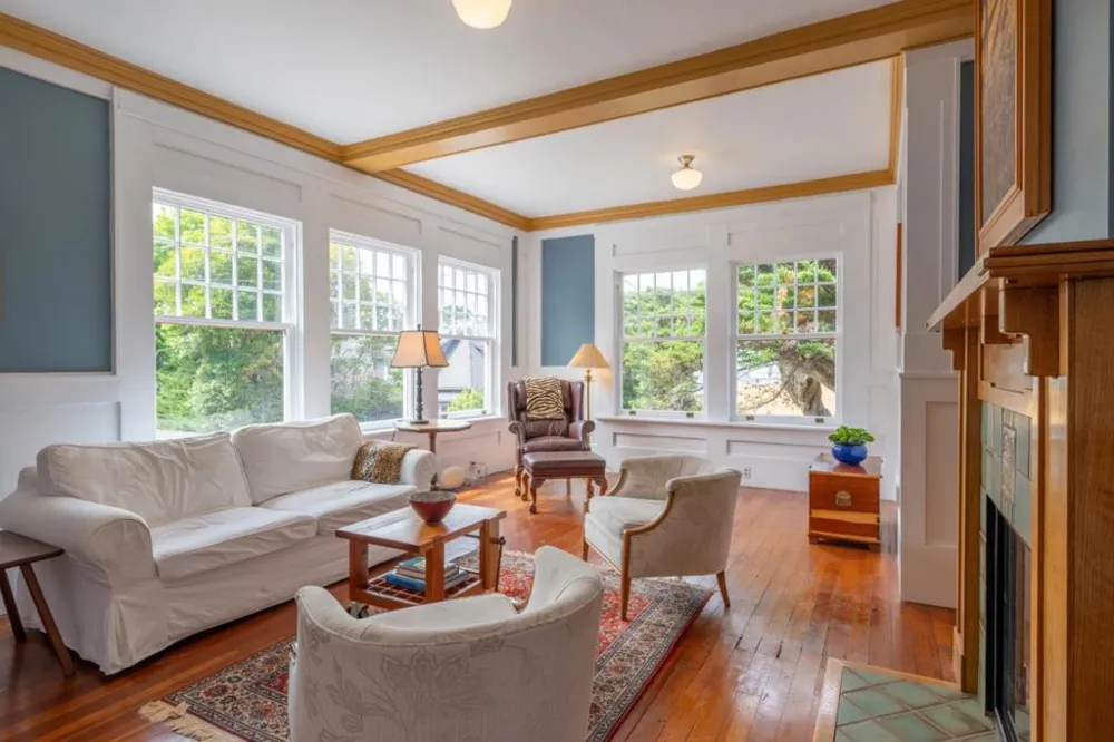 135 5th Street Pacific Grove, CA 93950