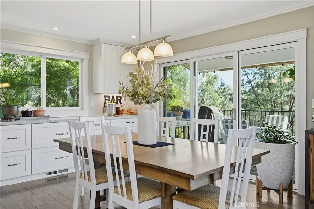17432 Greenridge Hidden Valley Lake, CA 95467