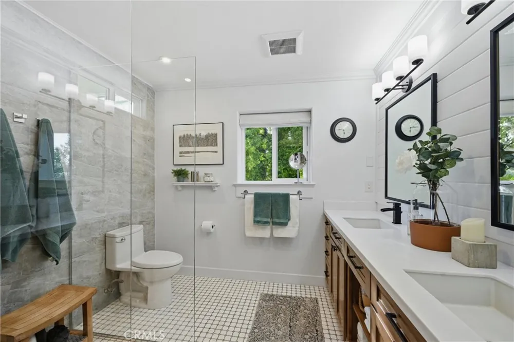 17432 Greenridge Hidden Valley Lake, CA 95467