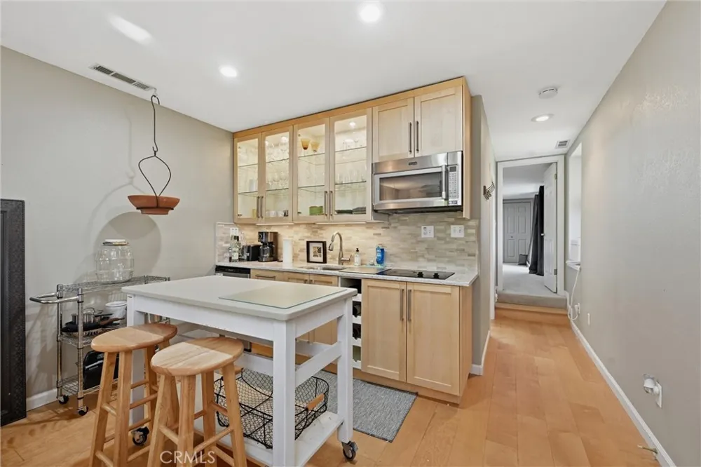 17432 Greenridge Hidden Valley Lake, CA 95467