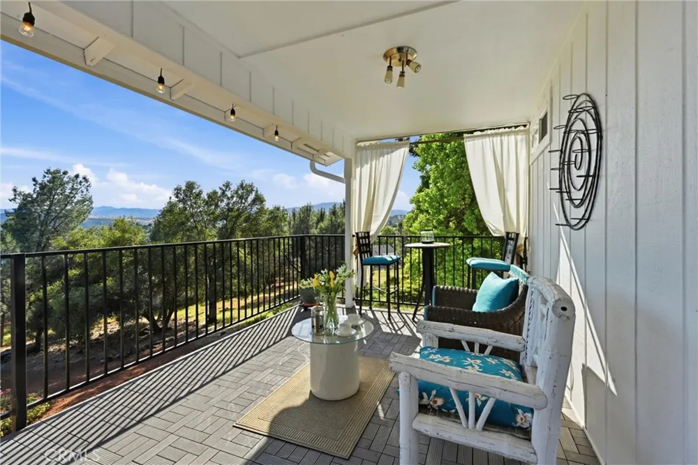 17432 Greenridge Hidden Valley Lake, CA 95467