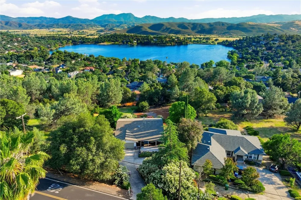 17432 Greenridge Hidden Valley Lake, CA 95467