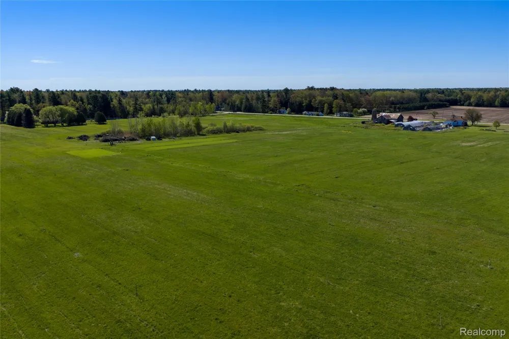 850 M-55 Tawas Township, MI 48763