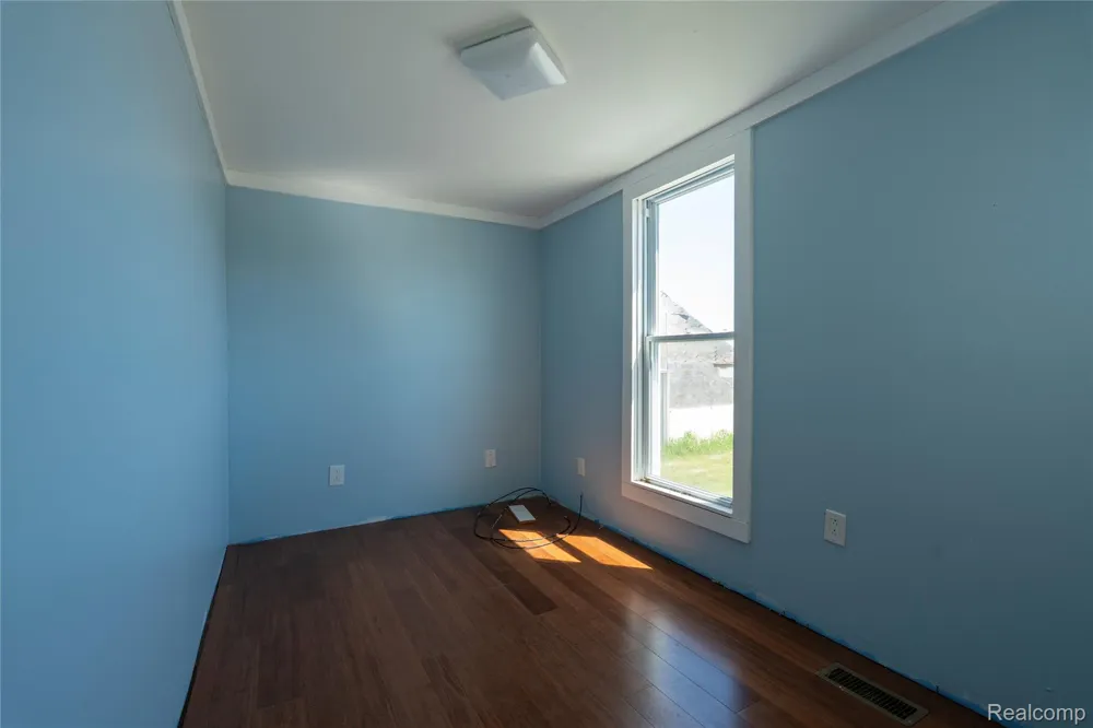 850 M-55 Tawas Township, MI 48763