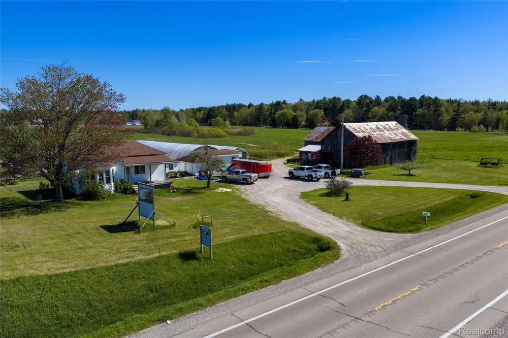 850 M-55 Tawas Township, MI 48763