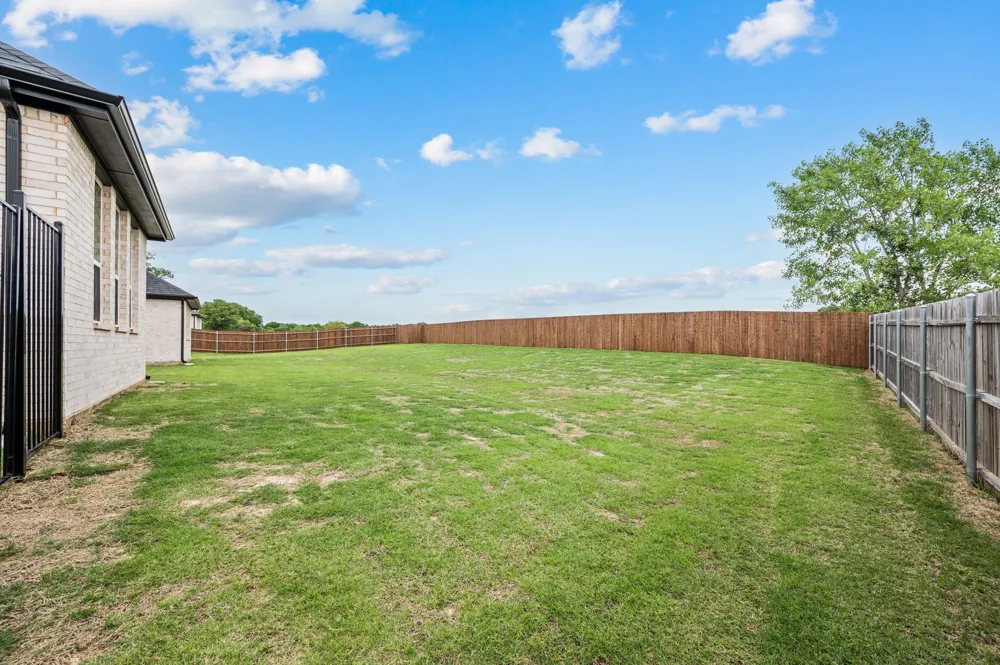 116 Oak Grove Lane Boyd, TX 76023