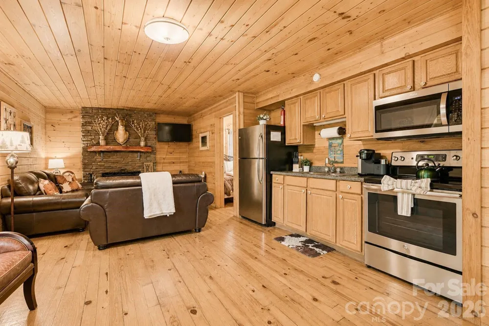 319 Blue Ridge Parkway #53 Bryson City, NC 28713