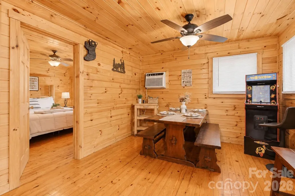 319 Blue Ridge Parkway #53 Bryson City, NC 28713