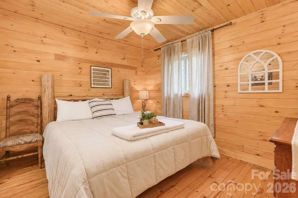 319 Blue Ridge Parkway #53 Bryson City, NC 28713