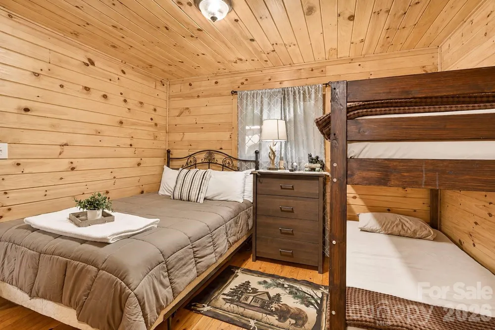 319 Blue Ridge Parkway #53 Bryson City, NC 28713