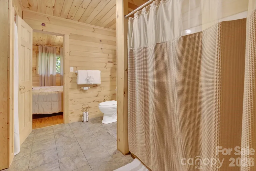 319 Blue Ridge Parkway #53 Bryson City, NC 28713
