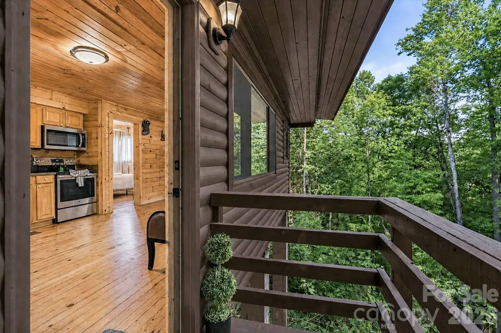 319 Blue Ridge Parkway #53 Bryson City, NC 28713