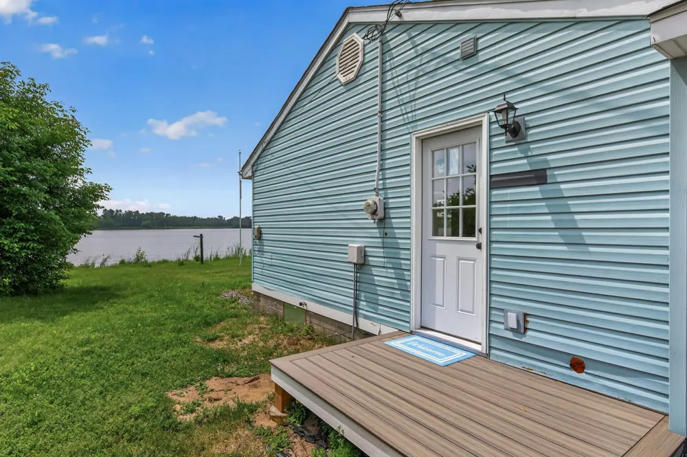 29348 Francis Lake Drive NW Isanti, MN 55040