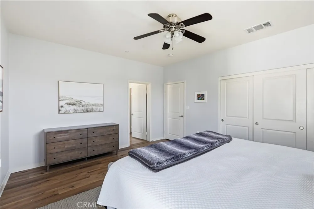 12001 Jackson Square Court Hawthorne, CA 90250