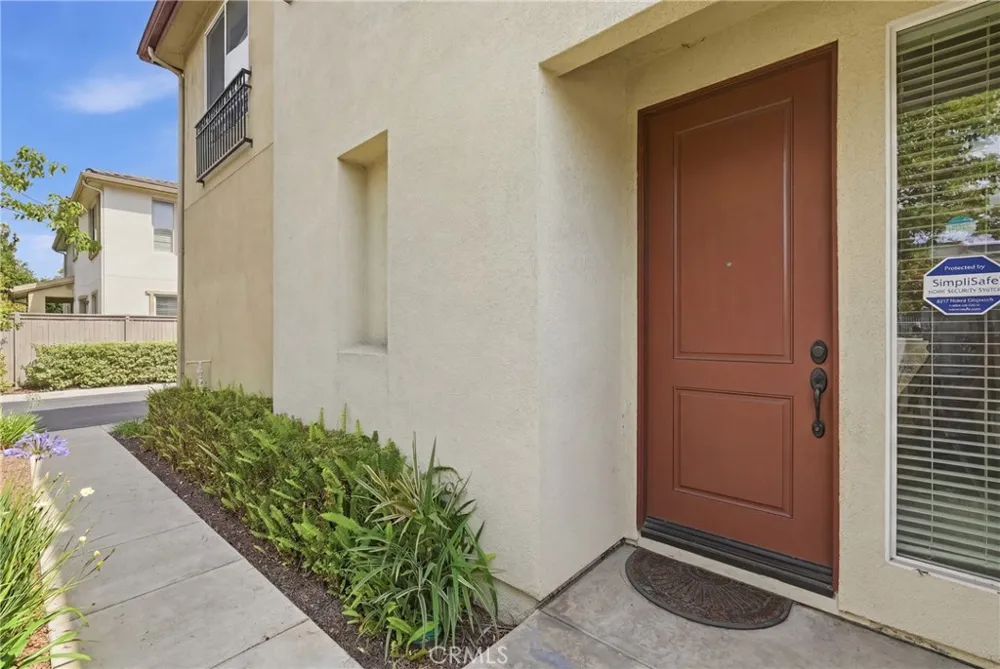 12001 Jackson Square Court Hawthorne, CA 90250