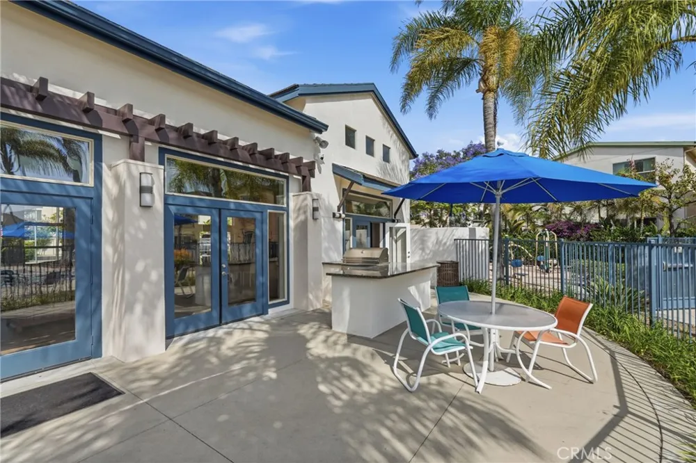 12001 Jackson Square Court Hawthorne, CA 90250
