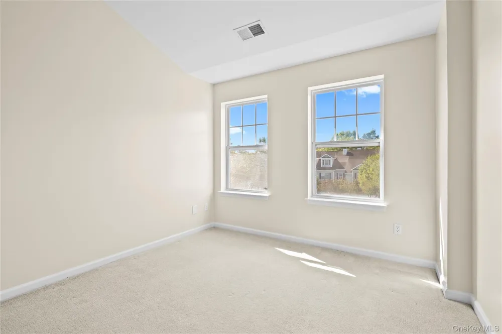 19 Putters Way #9 Middletown, NY 10940
