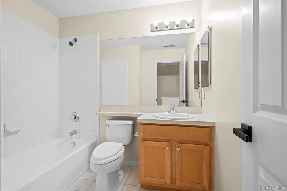 19 Putters Way #9 Middletown, NY 10940