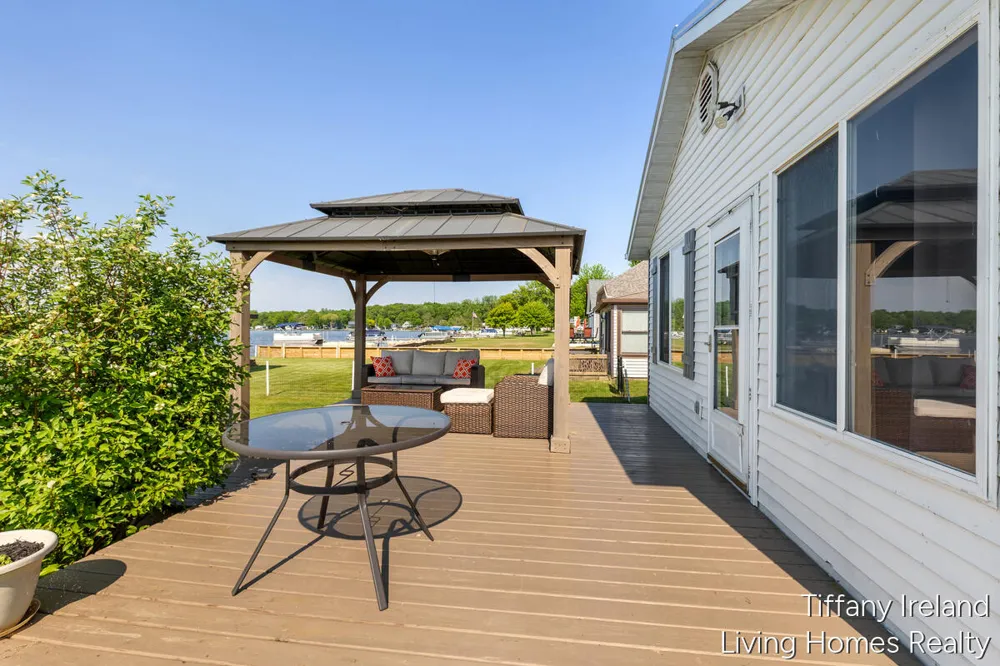 1996 Shore Drive Orleans Township, MI 48865