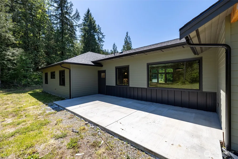 8733 Timberland Court Concrete, WA 98237
