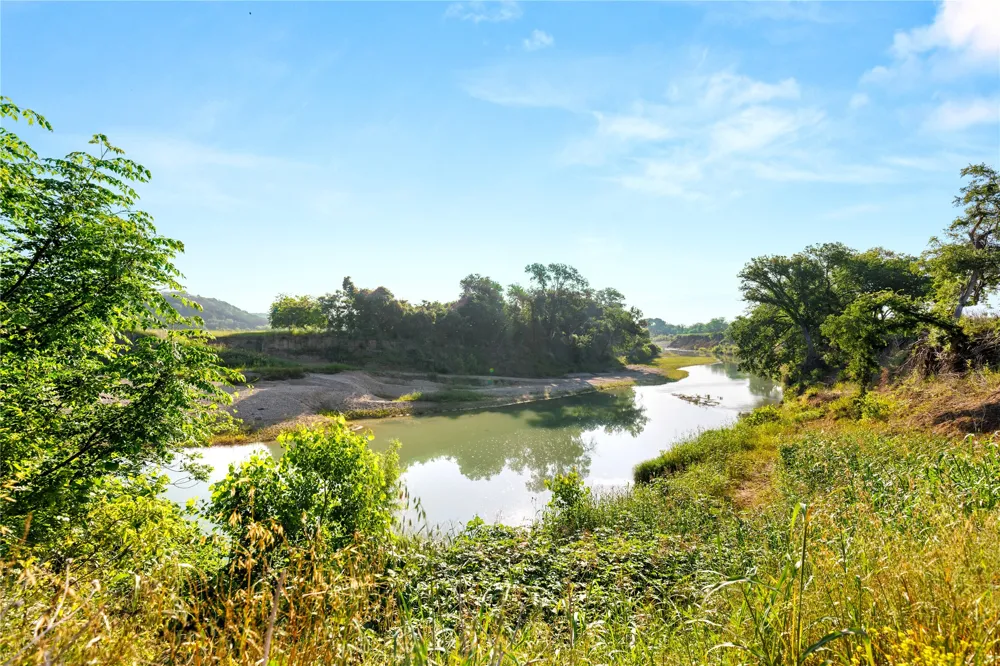32 Hwy 6 Valley Mills, TX 76689