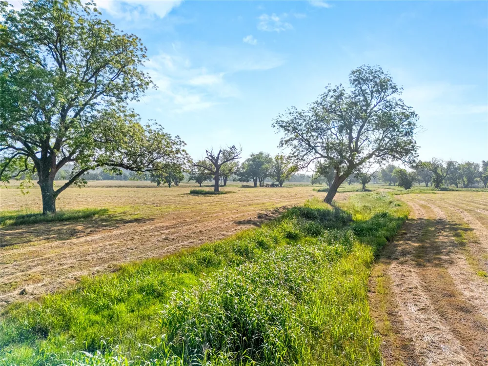 32 Hwy 6 Valley Mills, TX 76689