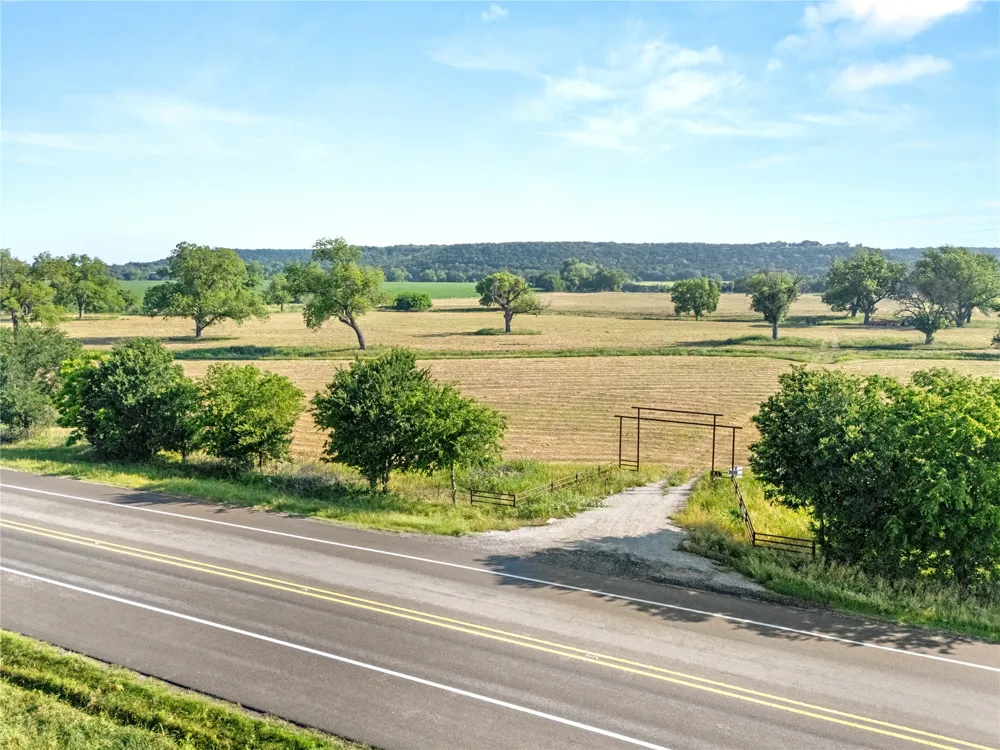 32 Hwy 6 Valley Mills, TX 76689