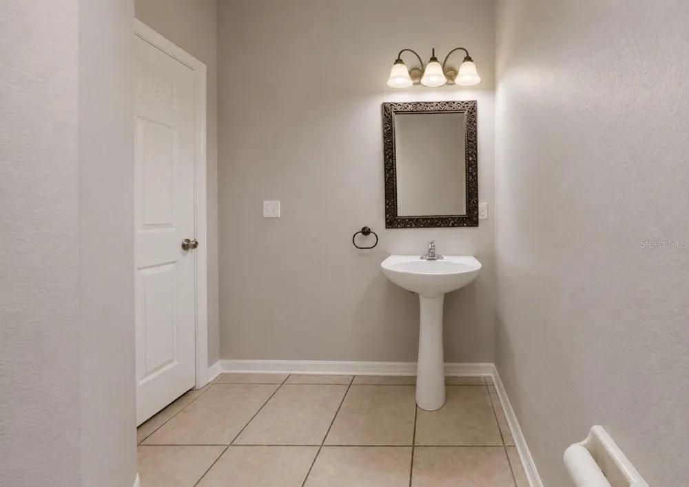 7539 TAMARIND AVENUE Tampa, FL 33625