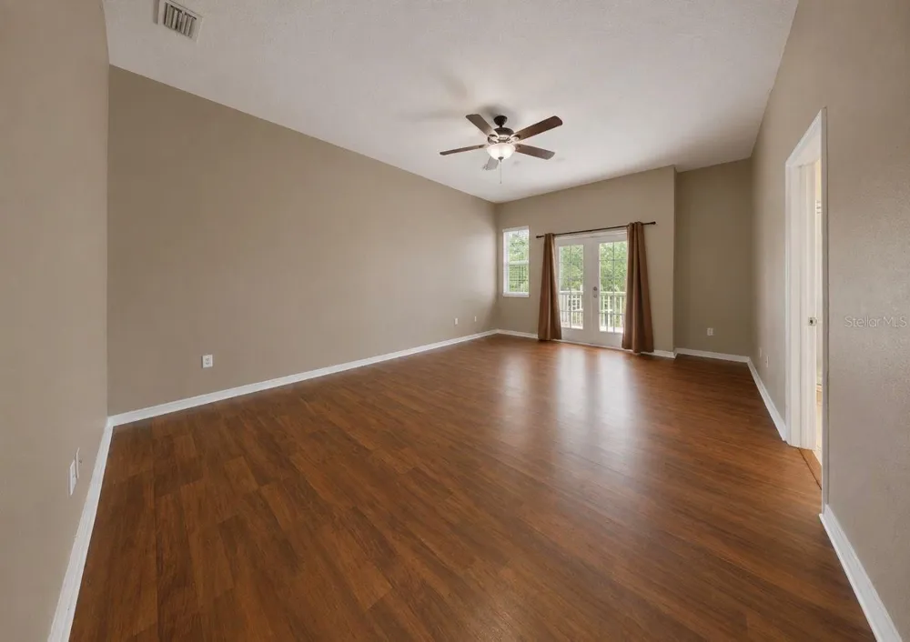 7539 TAMARIND AVENUE Tampa, FL 33625