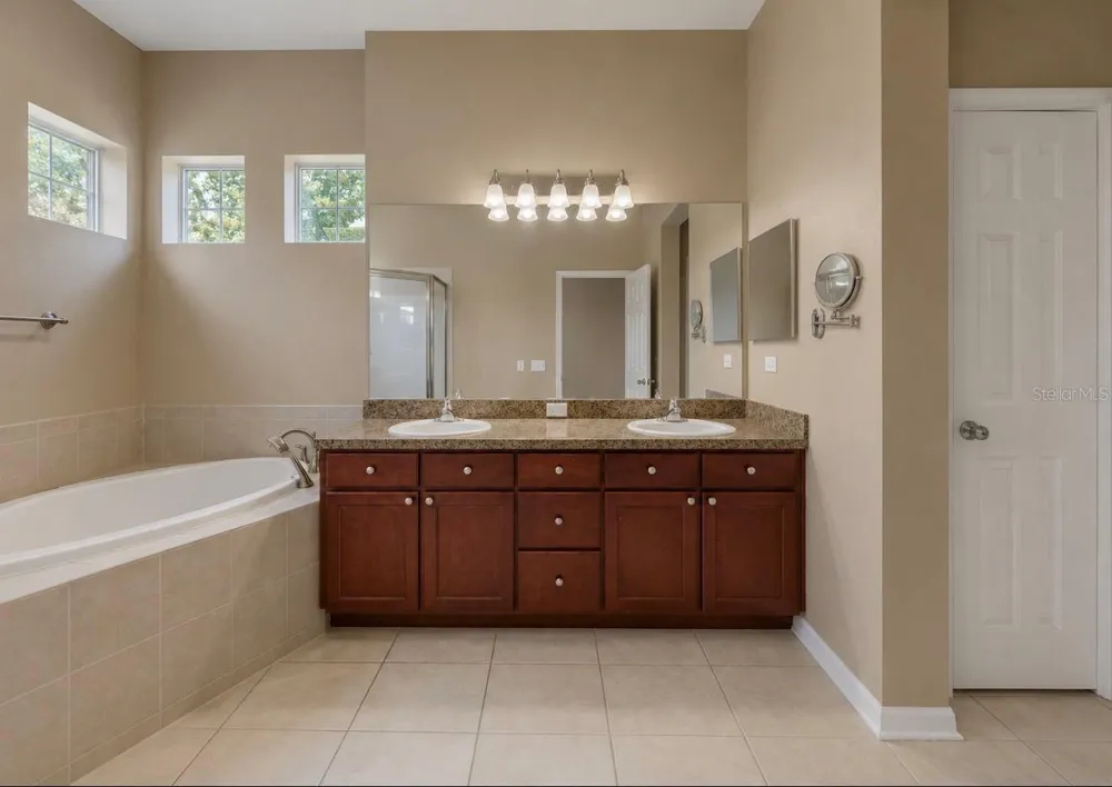 7539 TAMARIND AVENUE Tampa, FL 33625