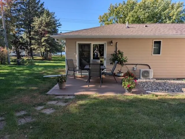 407 Park Street Fulda, MN 56131