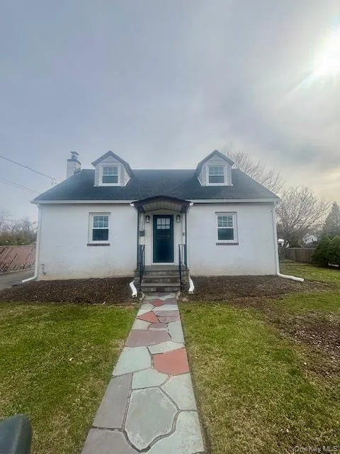1026 Glen Cove Avenue Glen Head, NY 11545