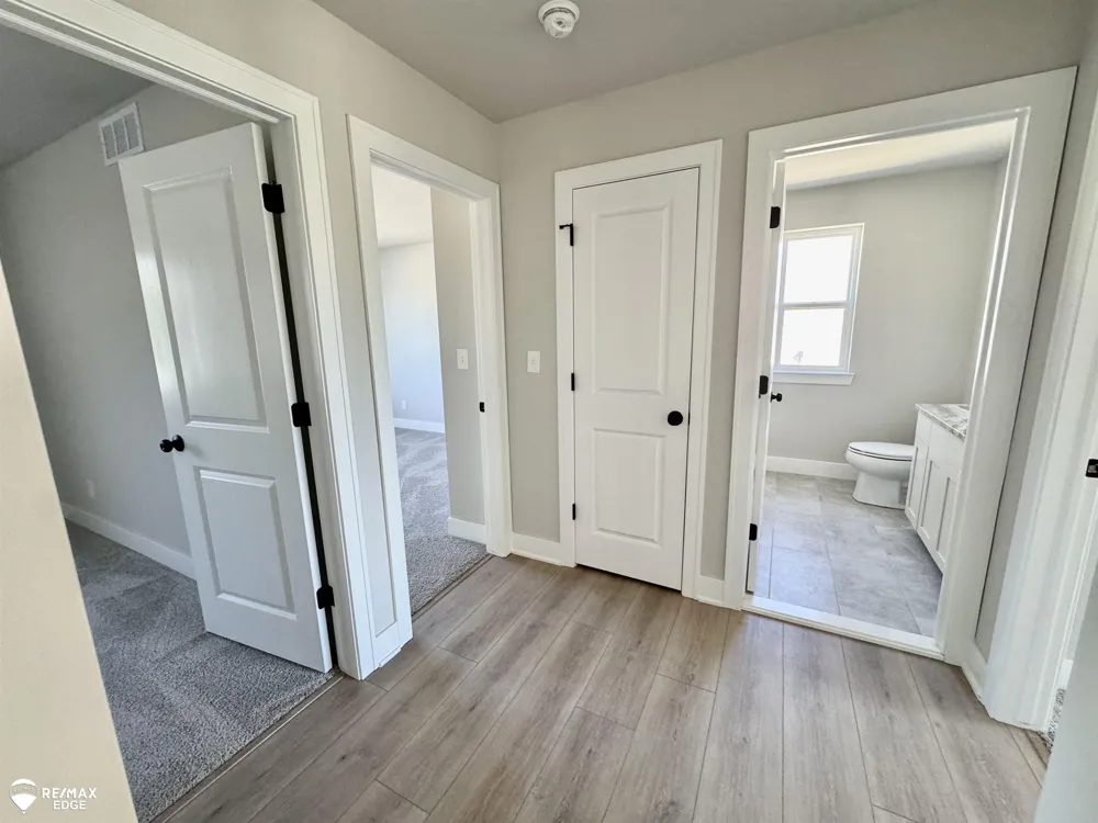 8323 Peninsula Circle Mundy Township, MI 48439